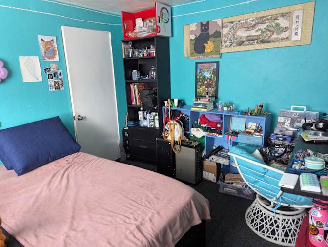 Kari's room