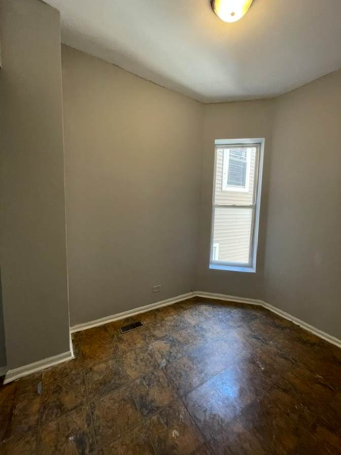 Rhonda Covington's room