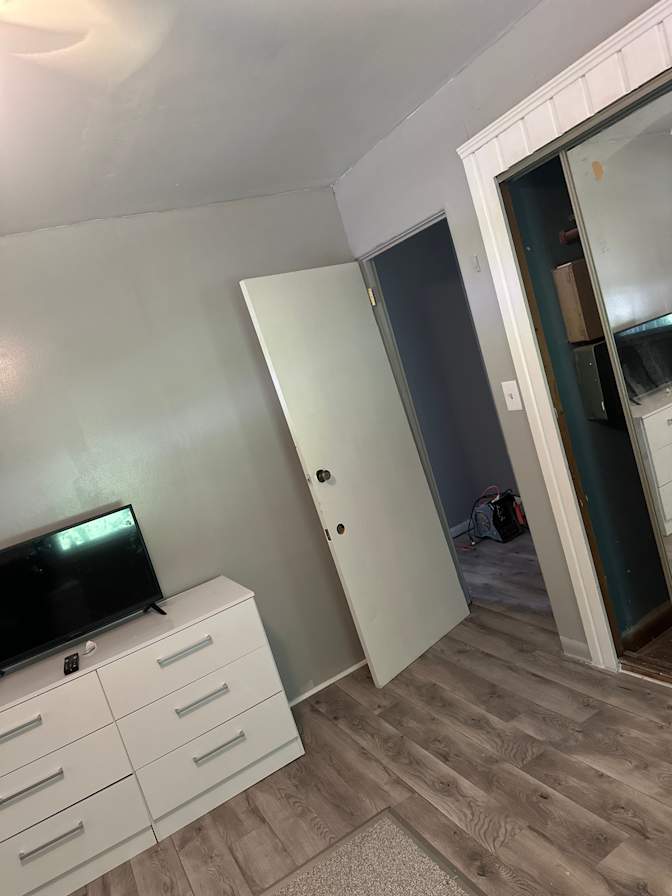 Orlando's room