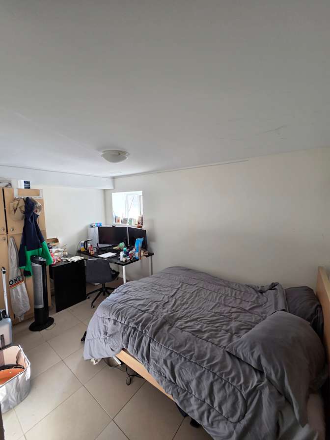 Avery Stewart's room