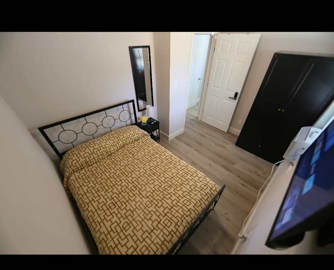 Parnell RE's room