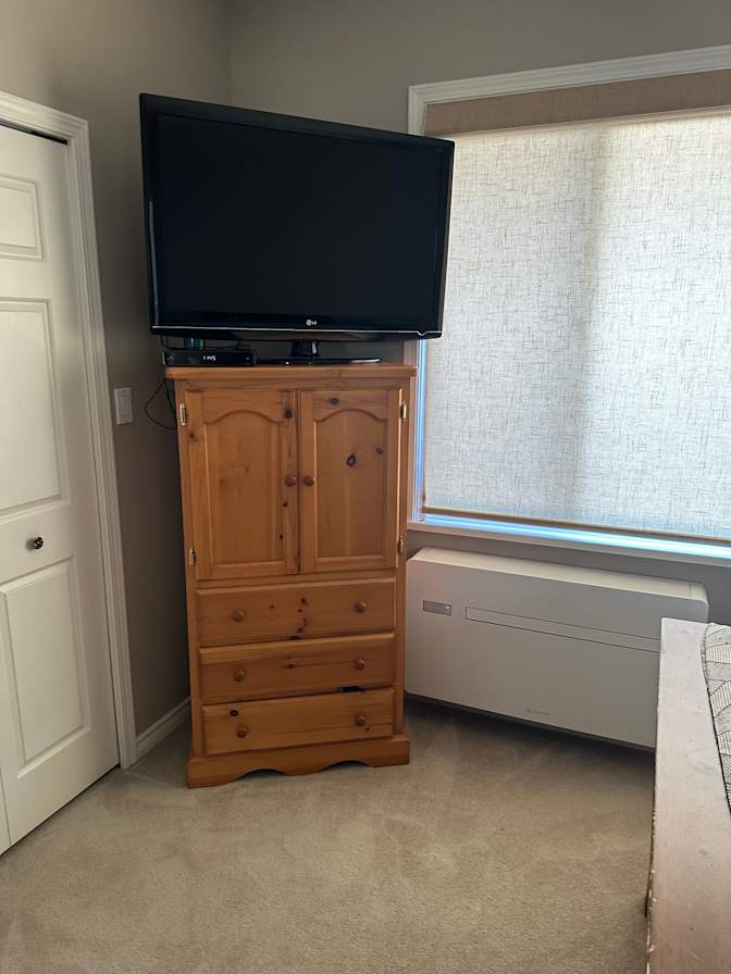 Fernando's room