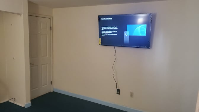 Enrique's room