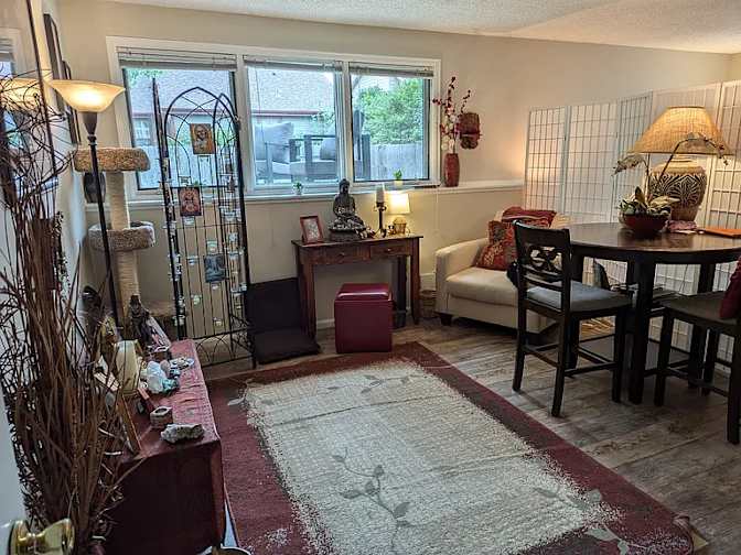 Kent's room