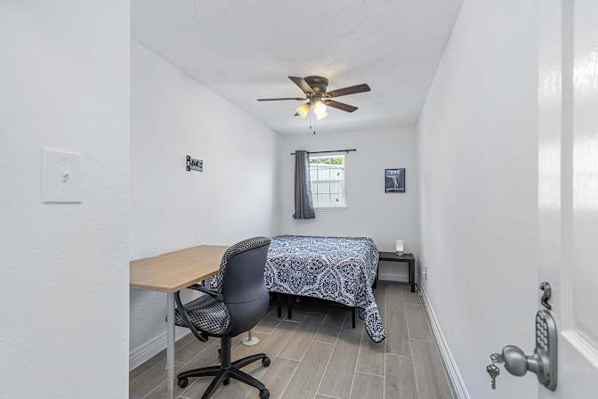 PadSplit's room