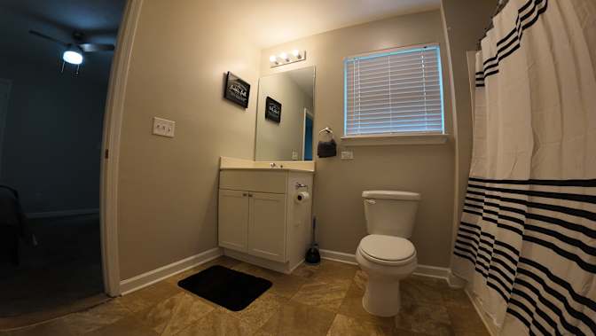 Alcove Rooms's room
