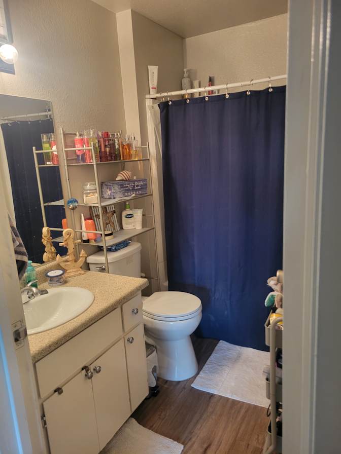 Tracy's room