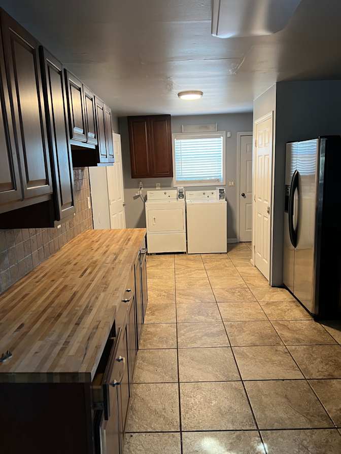 Yates Properties's room