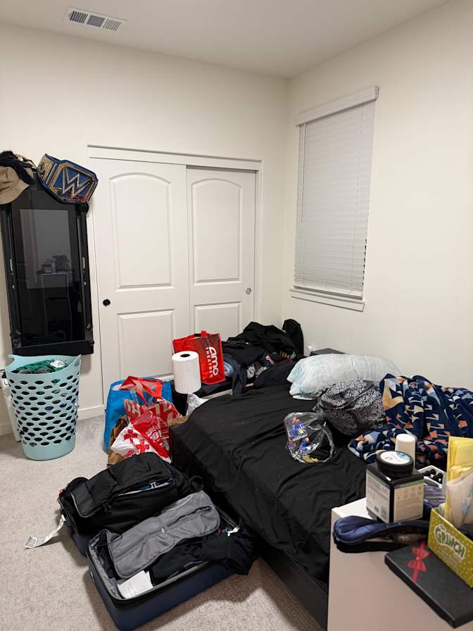 Mo's room