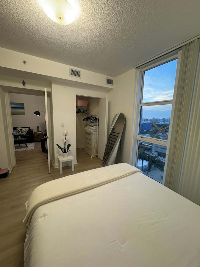 Leo's room