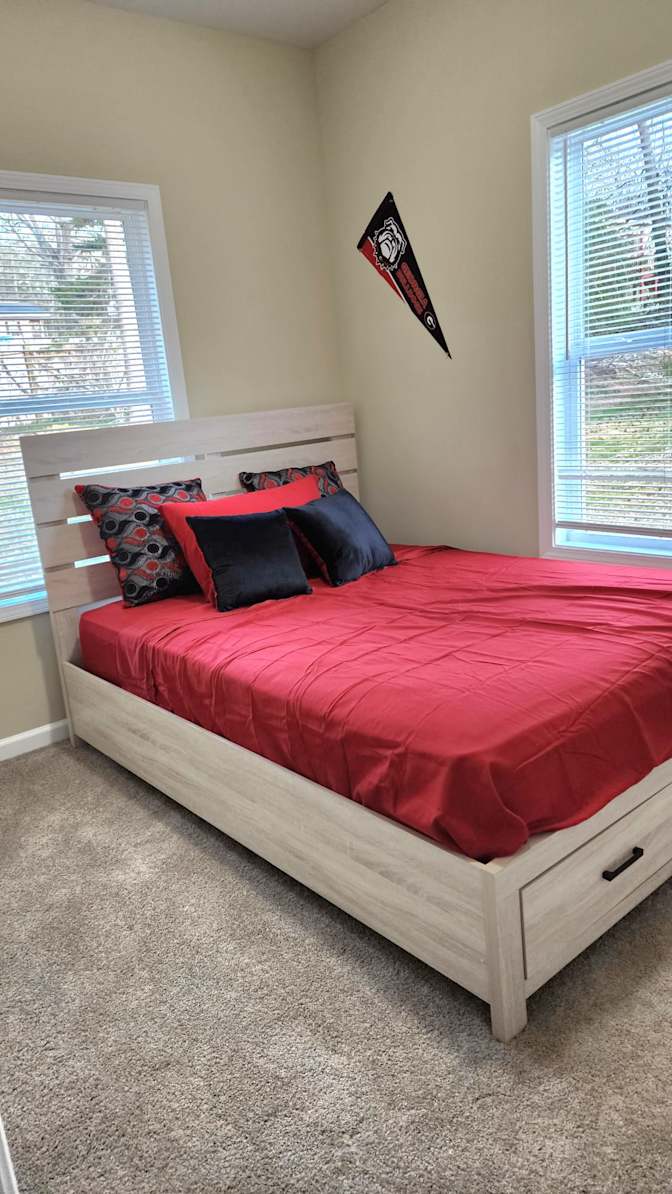 Sundra's room