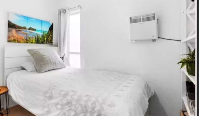 Jennifer's room