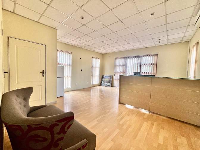 Kuan Wen Ting's room