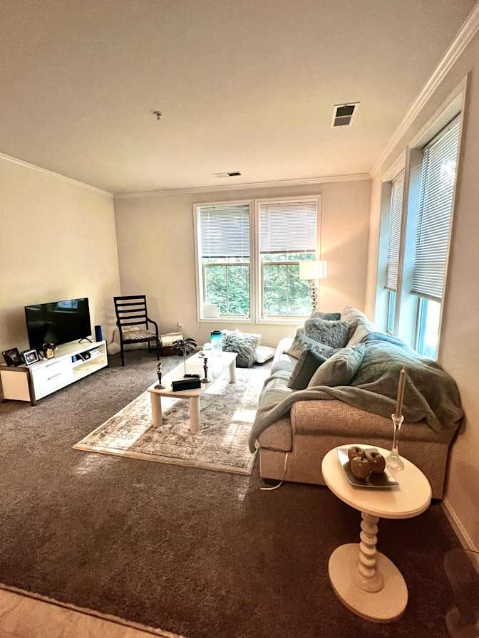 Alejandra Roldan's room