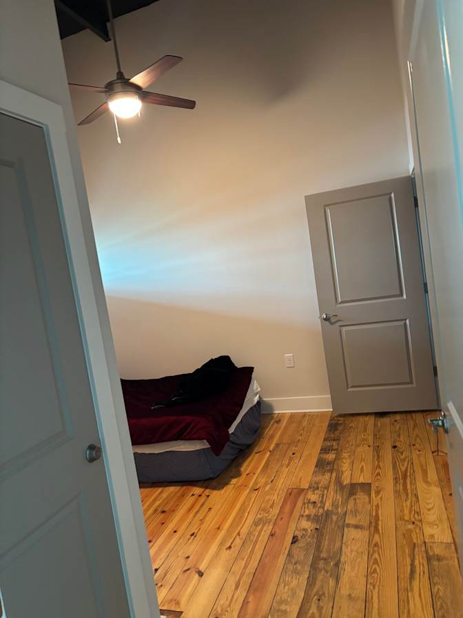 MrPeace's room