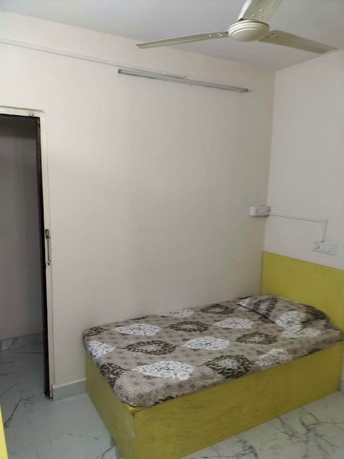 Arif's room