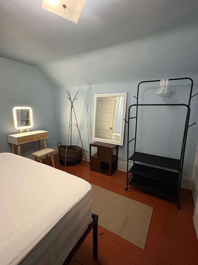 kristin's room