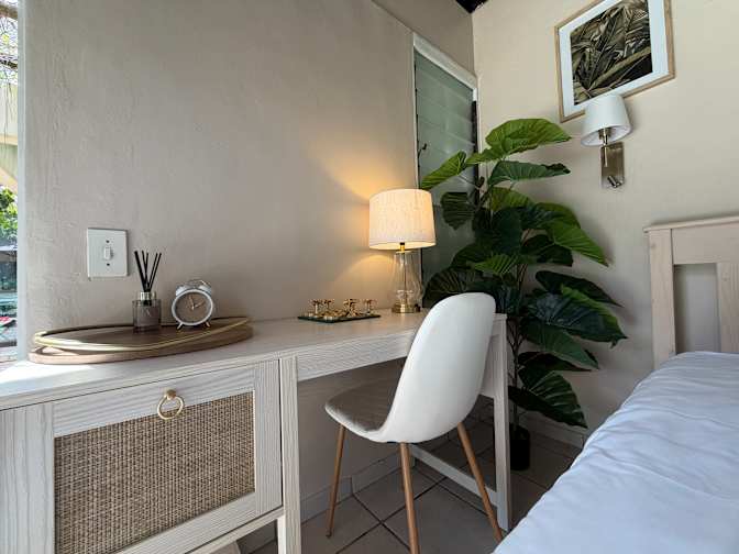 YouRooms's room