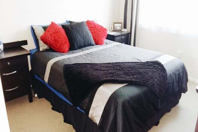 Louis's room