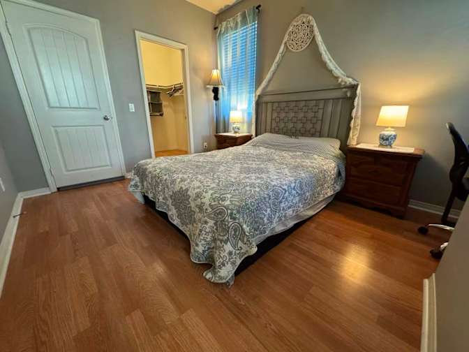 Sam & Fiona's room