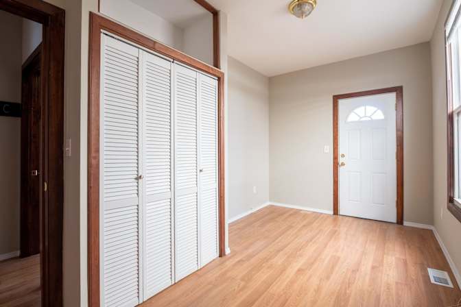 Sam June's room