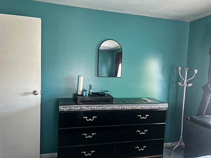 Patricia B Adsit's room