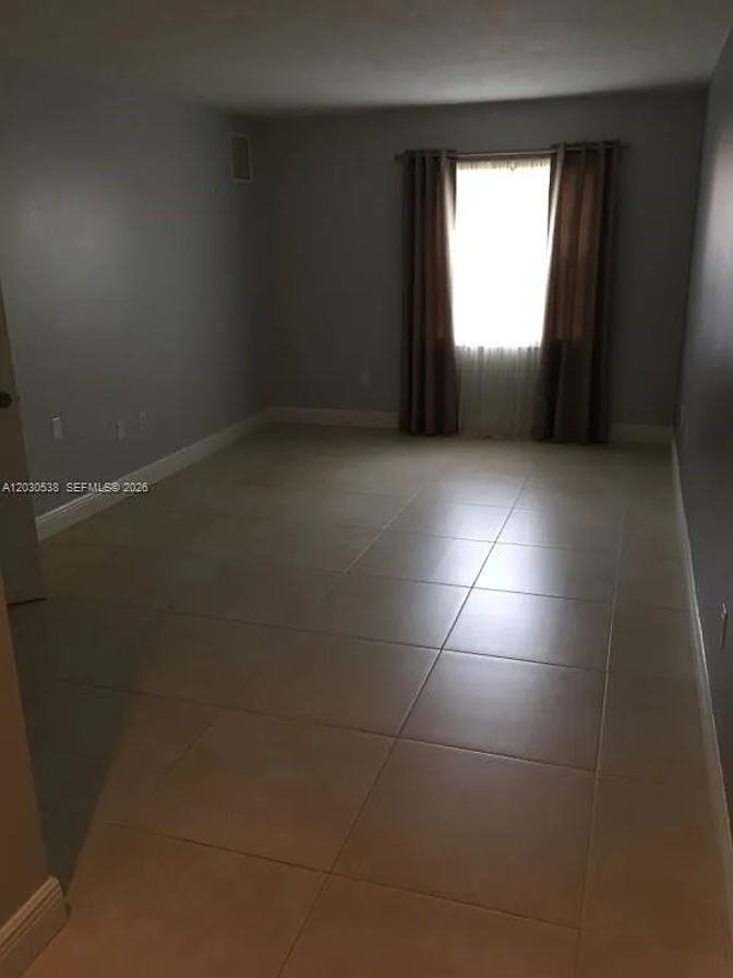 Thomas's room