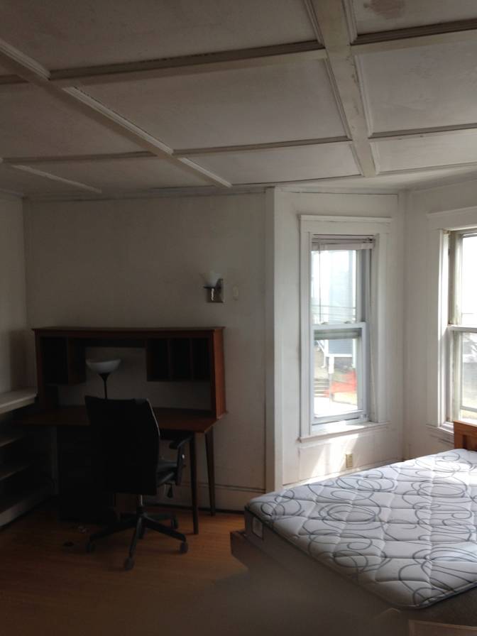raju's room