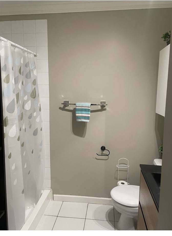 MARLENE DE MELT's room