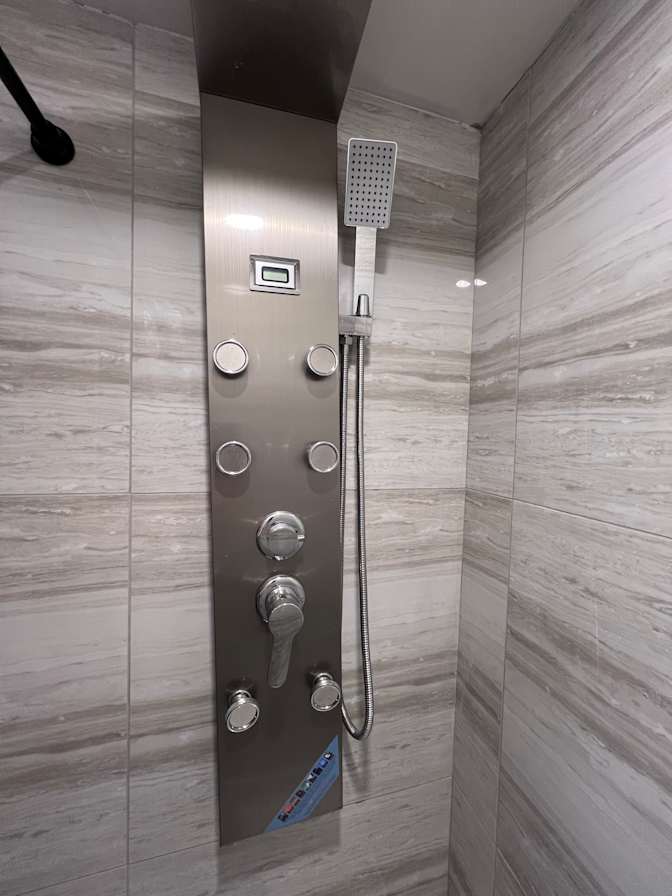 Nick Sarkovski's room