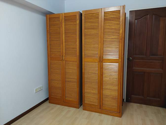 Ling's room