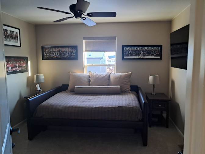 Andrea's room