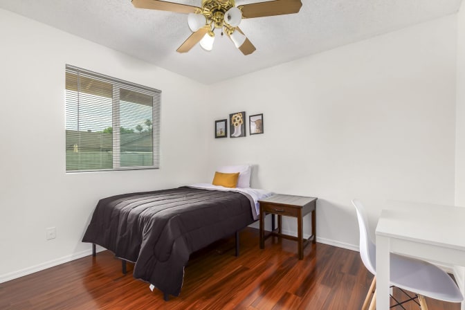 PadSplit's room