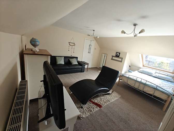 Simone robertson's room