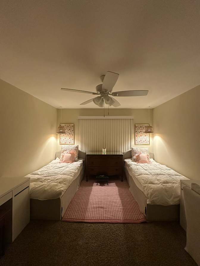 Lily Ladin's room