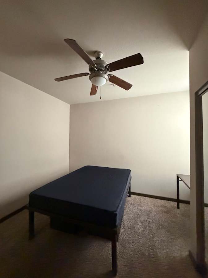 victoria's room