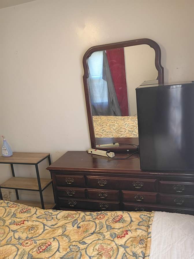 Stephanie's room