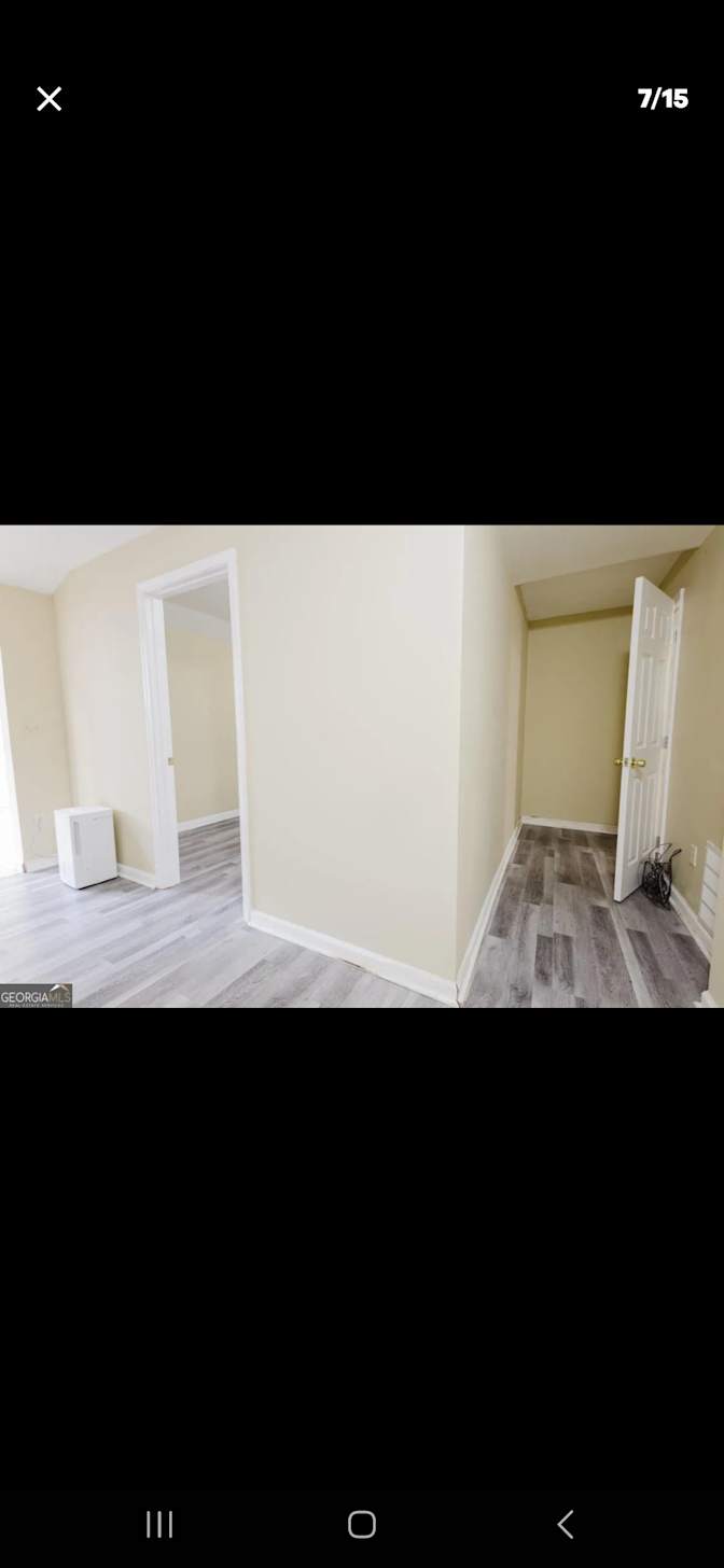 Zee's room
