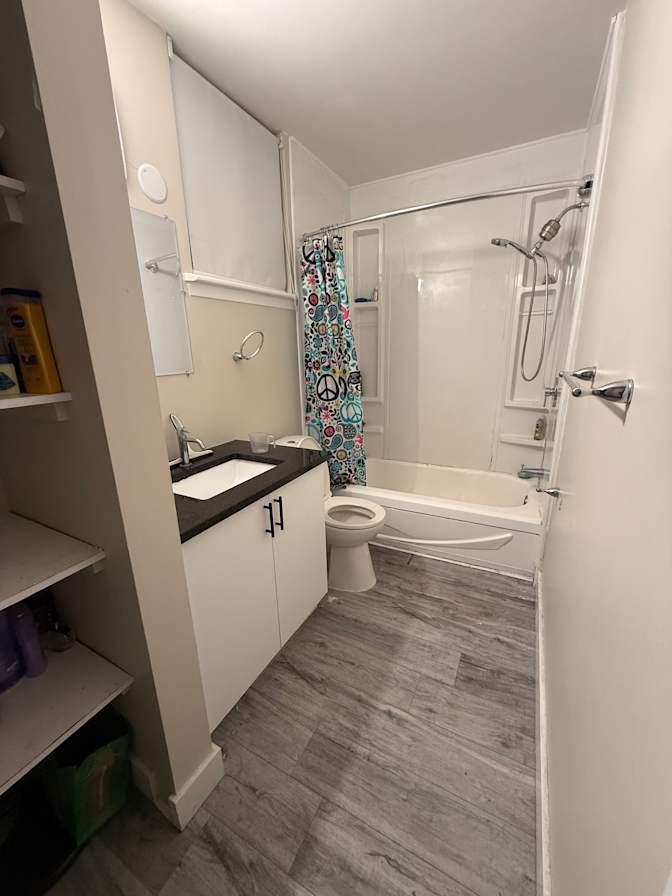 Preethi Badethala Ashokkumar's room