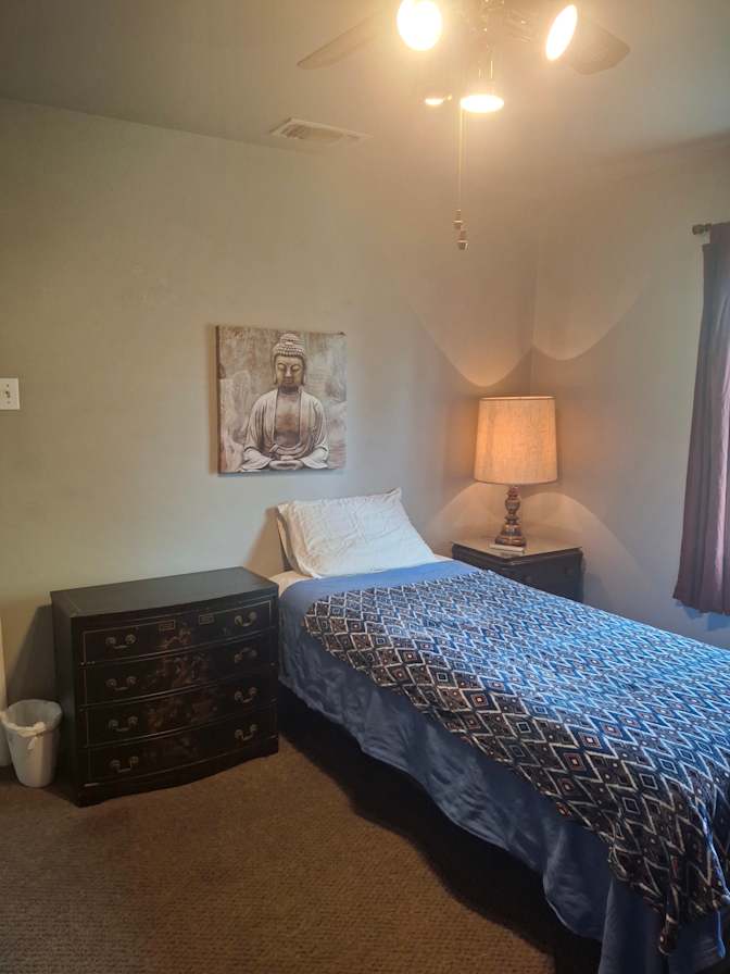 Kim's's room