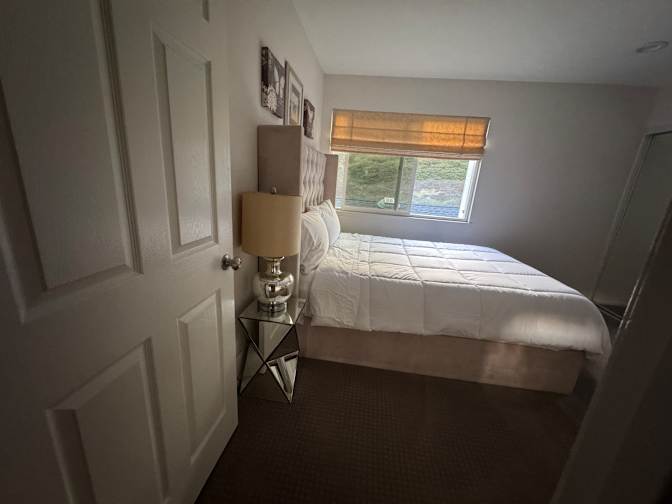 Agee's room