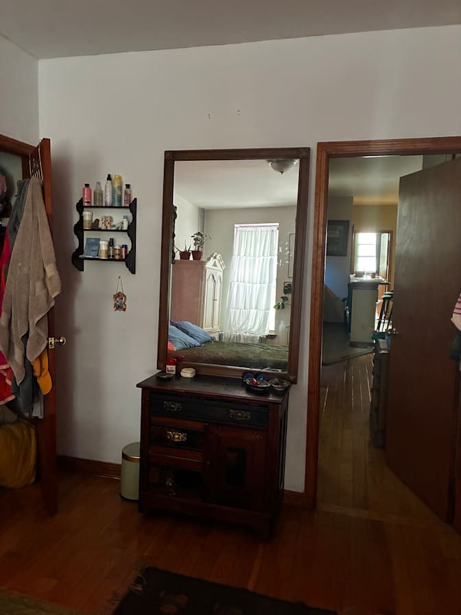 Baily's room
