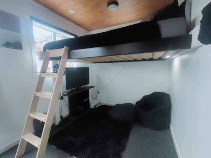 Tash's room