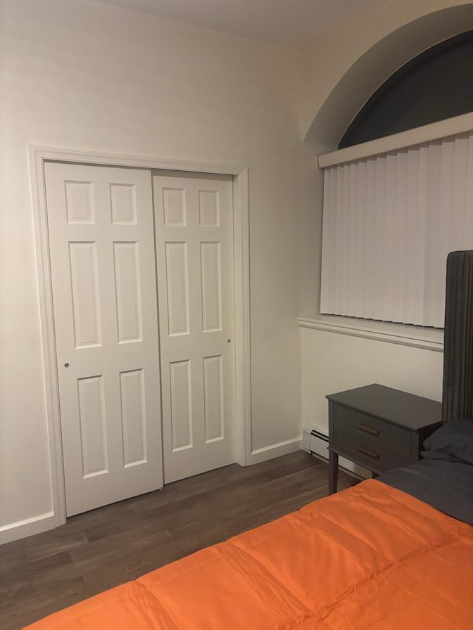 BROOKLYN APARTMENT SHARE LONG OR SHORT TERM's room