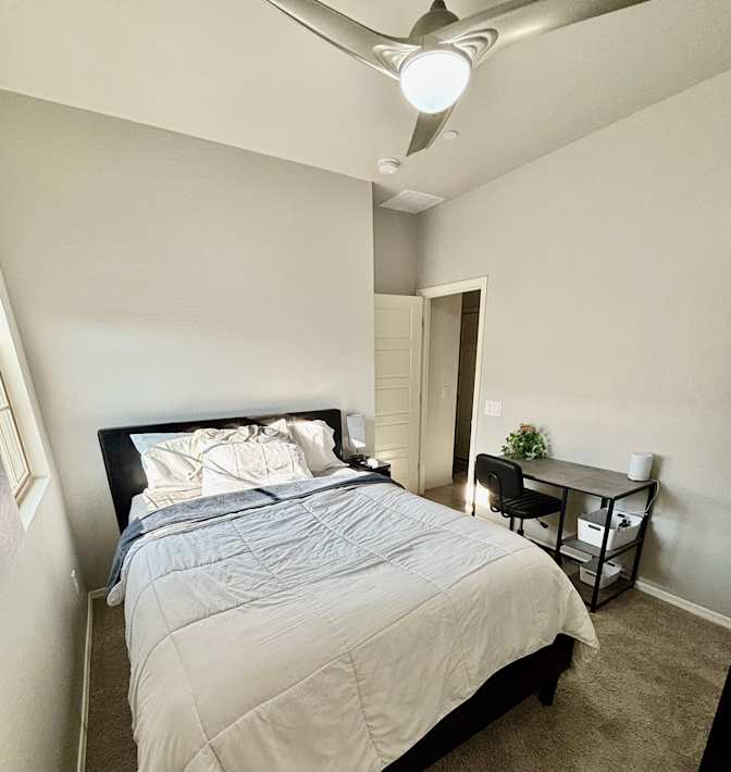 Jenn Ganzini's room
