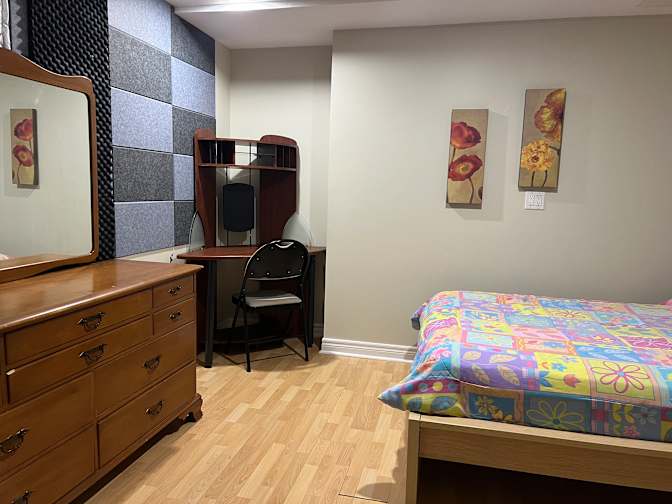 Linda's room