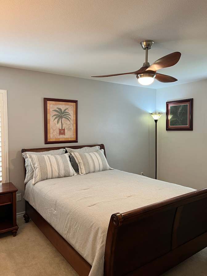 Joy’s  Rentals's room