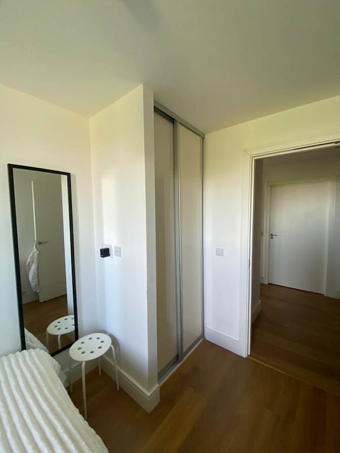 Ana Pérez Hoyos's room
