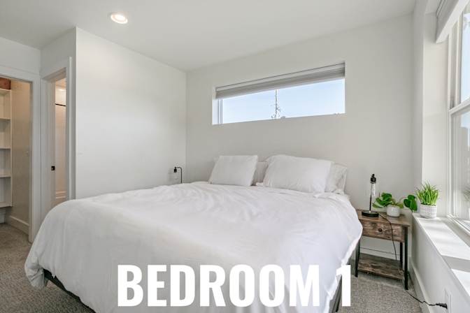 HomeCrew's room
