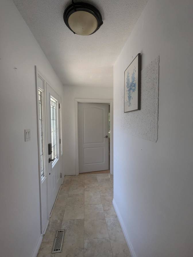 NICOLA THOMAS's room